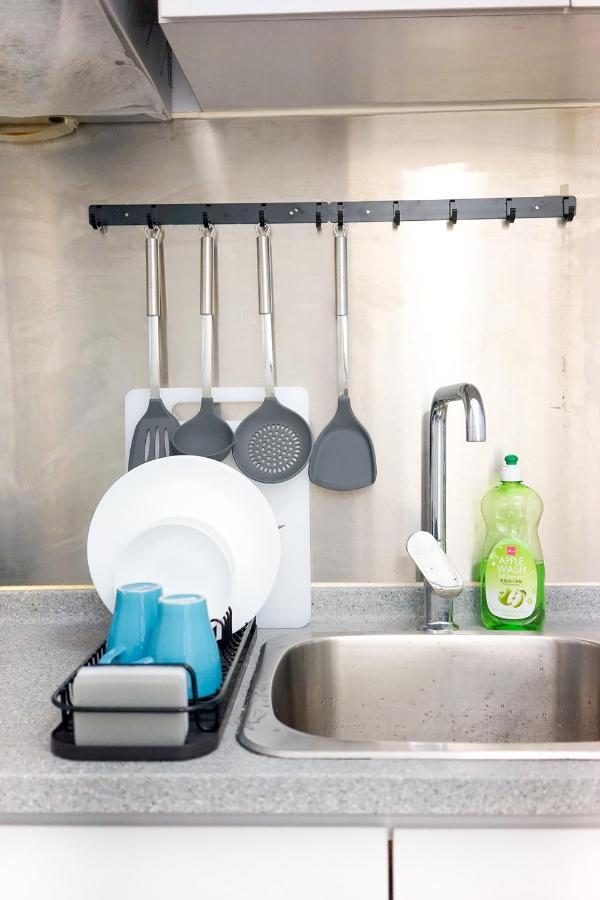 Shared Dormitory Wan Chai Road 187 Хонконг Екстериор снимка