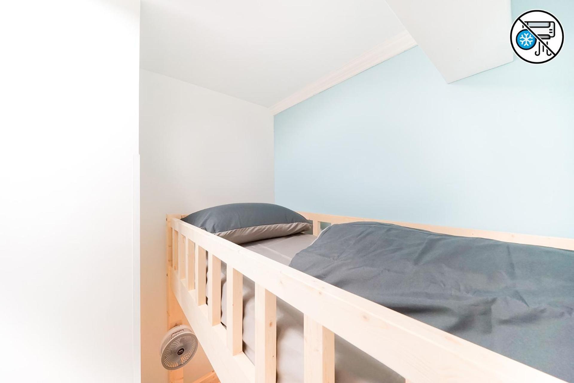 Shared Dormitory Wan Chai Road 187 Хонконг Екстериор снимка